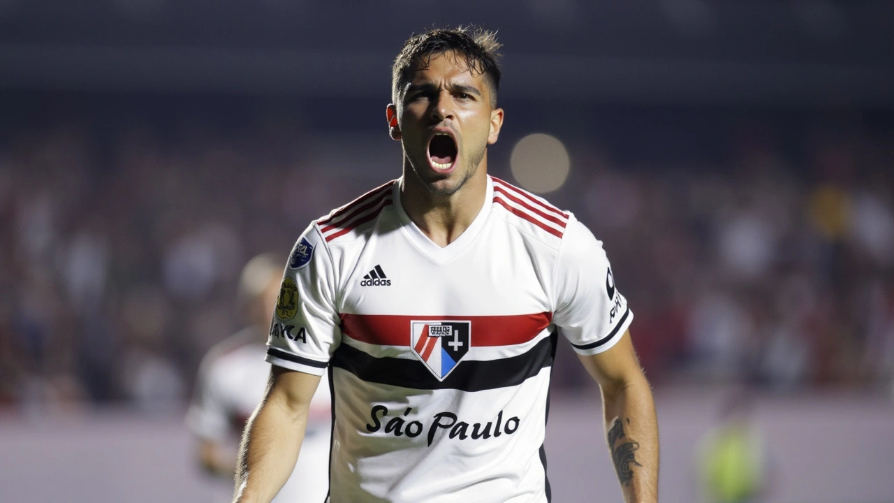 Jonathan Calleri de São Paulo Comenta Alerta de Saúde em Campo com Juan Izquierdo