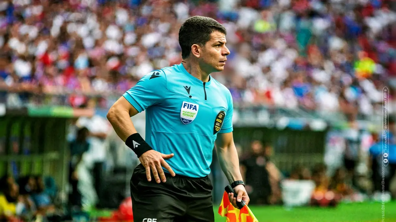 Não há registros de servidor da PMCuritiba na arbitragem da Copa do Mundo